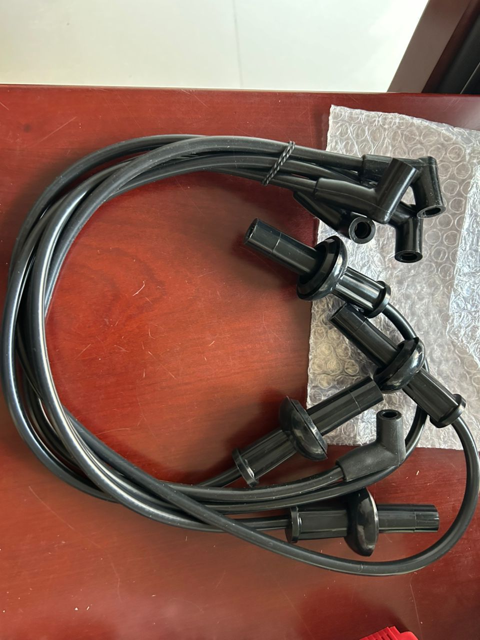 Zestaw przewodów do świec zapł – Spark Plug recenzja i cena